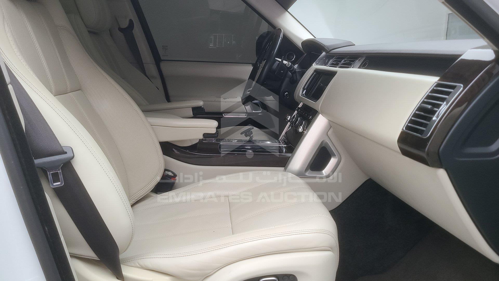 SALGA2EF1FA220893 - 2015 Range Rover Vogue - #461234