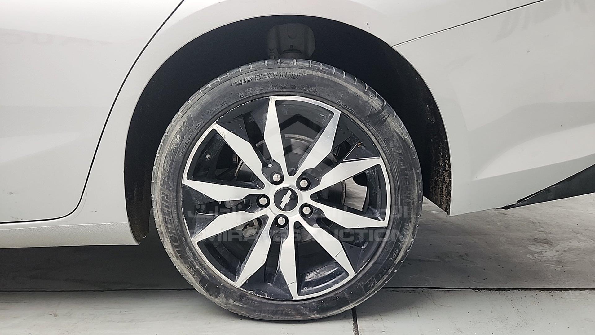 2018 CHEVROLET MALIBU VIN: 1G1ZD5ST4JF280139