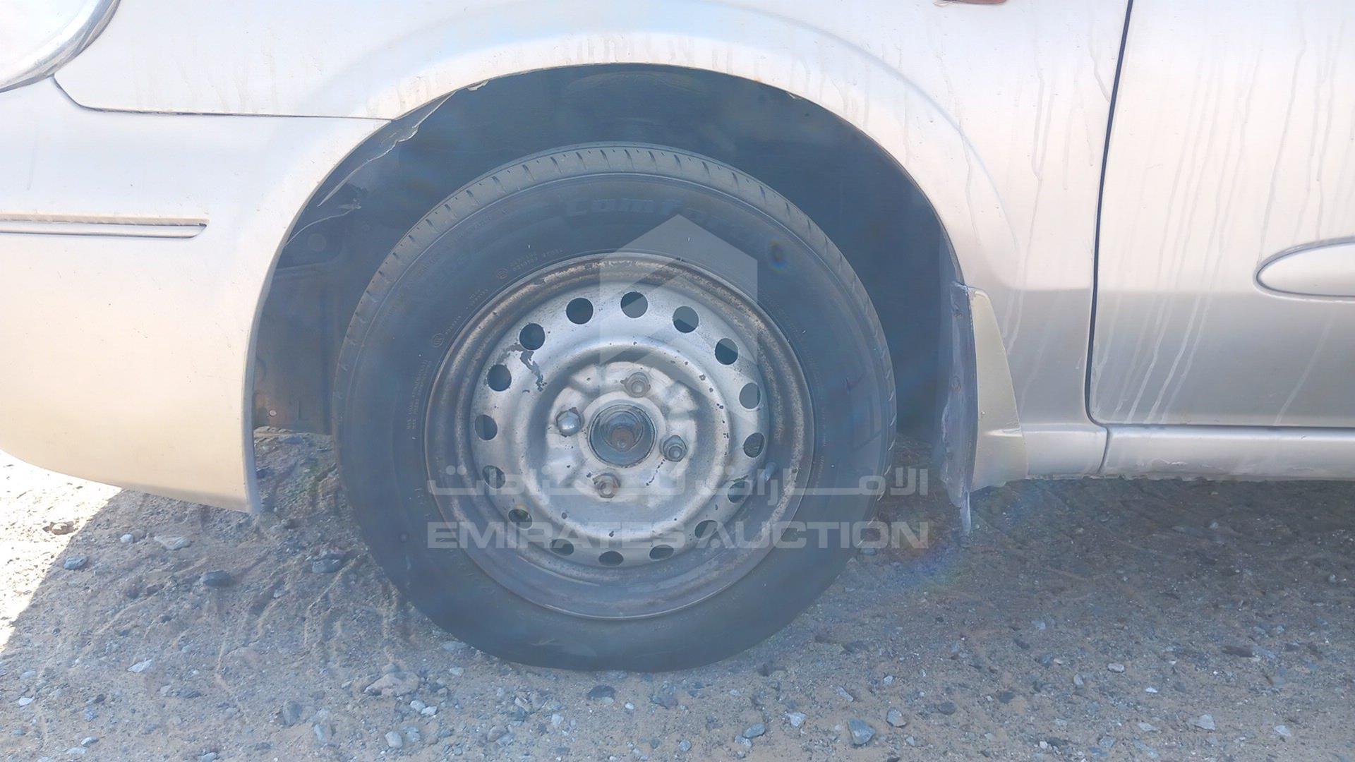 2004 NISSAN SUNNY VIN: JN1FN61C74W063383