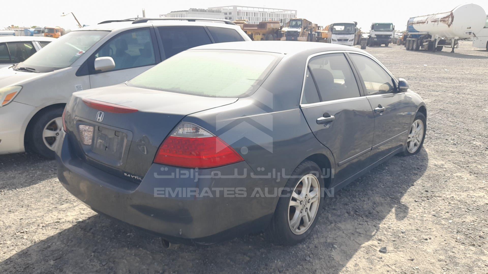 2007 HONDA ACCORD VIN: JHMCM56567C419561