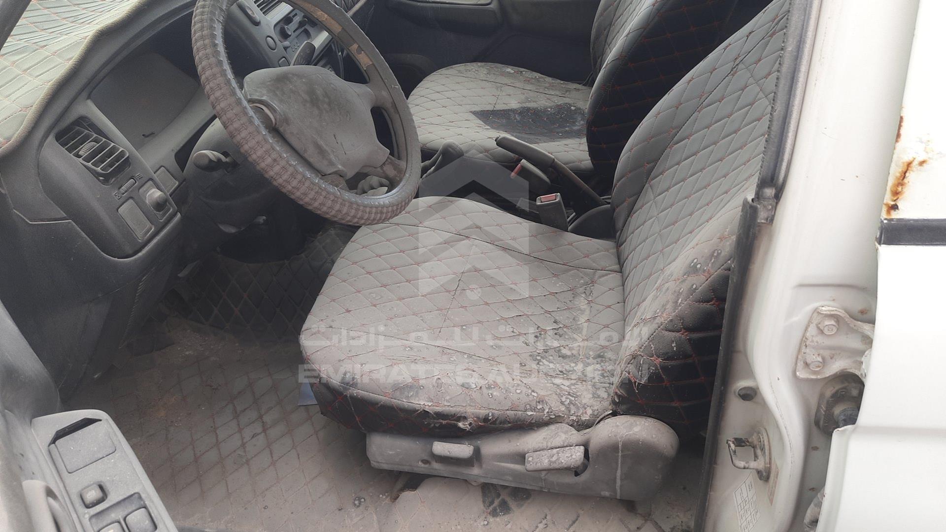 2004 MITSUBISHI L 200 VIN: MMBJNK7404D067273