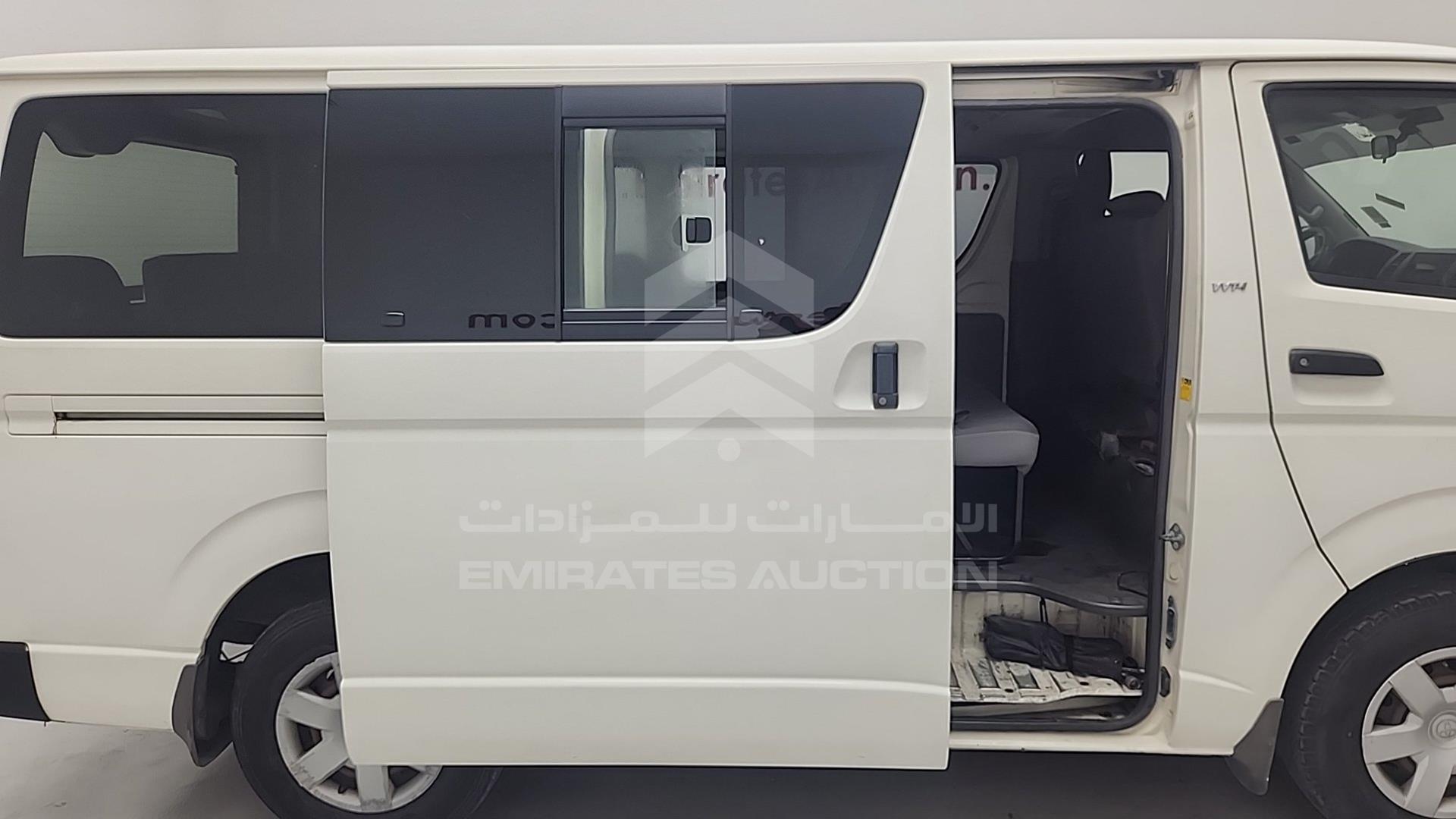2007 TOYOTA HIACE VIN: JTGJX02P475007625