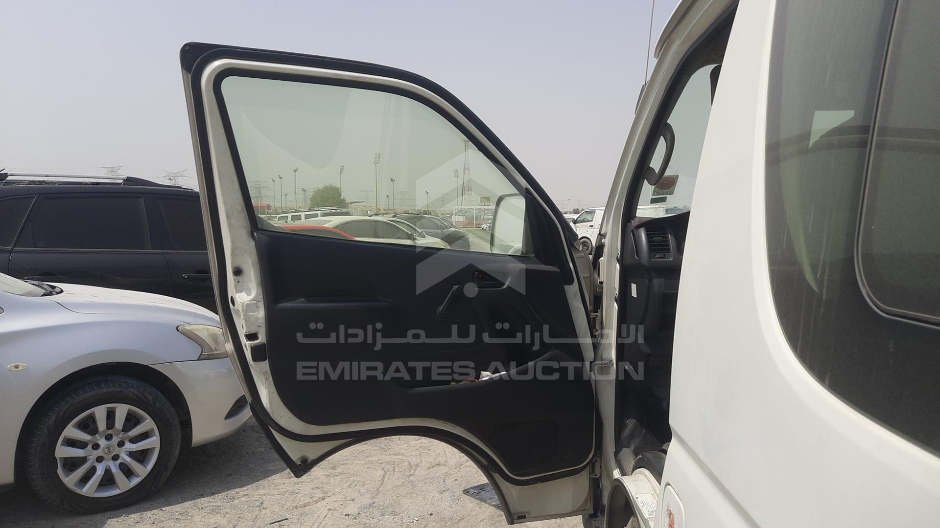 2015 TOYOTA HIACE VIN: JTGJX02P0F0064237