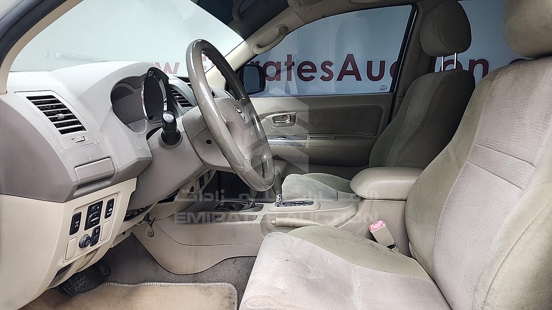 2006 TOYOTA FORTUNER VIN: MR1YU59G360006157