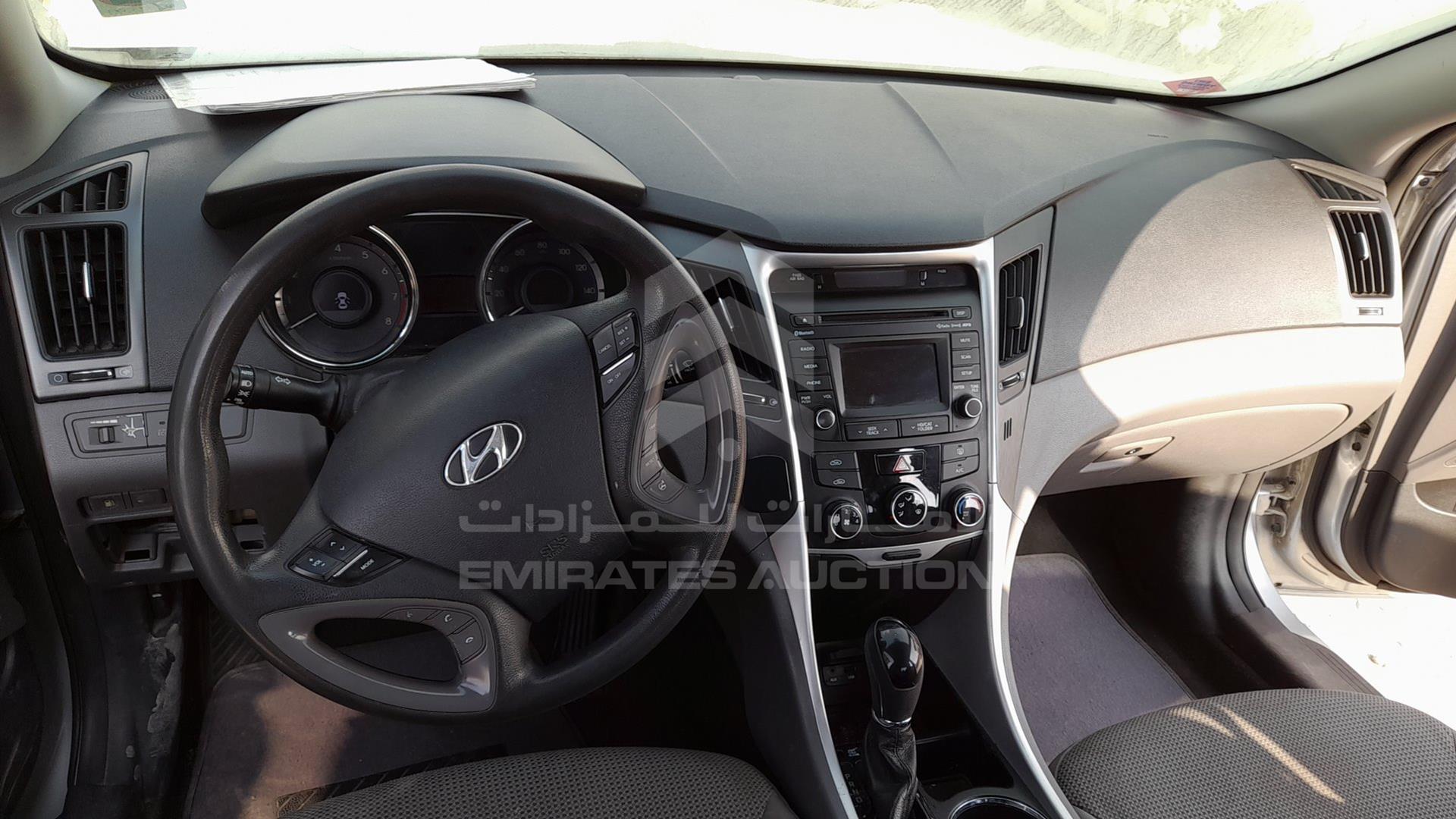 2014 HYUNDAI SONATA VIN: 5NPEB4AC4EH819250