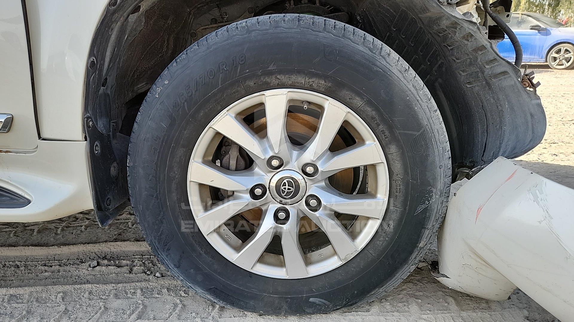 2020 TOYOTA LAND CRUISER VIN: JTMHU01J6L4193878