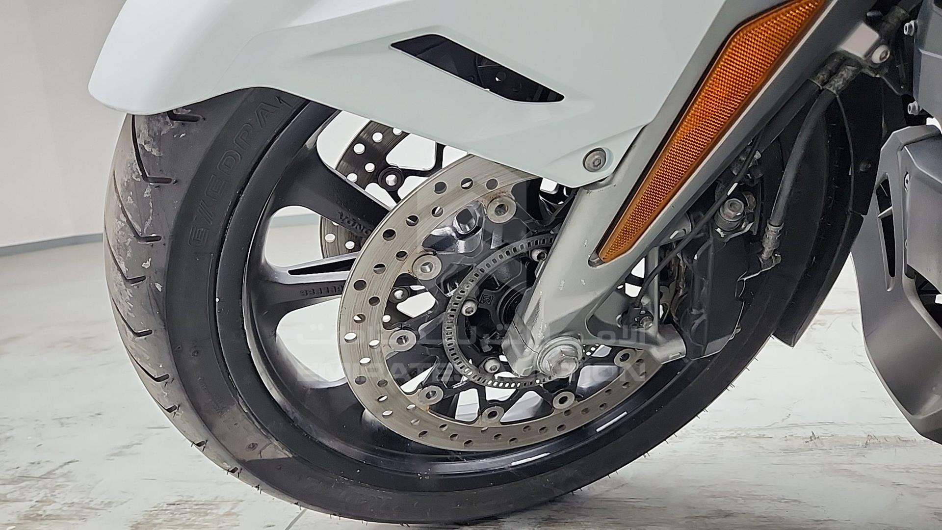 2018 HONDA GL 1800 VIN: JH2SC7959JK003144