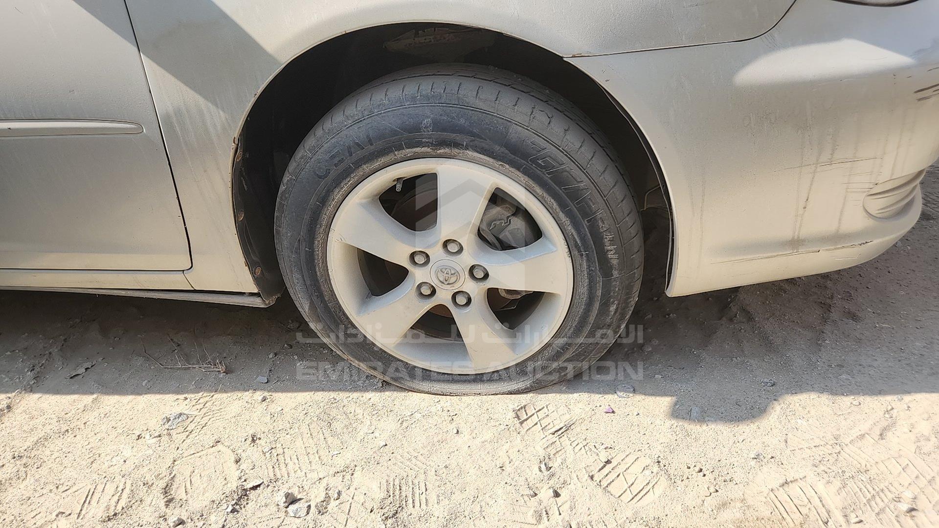 2004 TOYOTA CAMRY VIN: 4T1BE32K94U371615