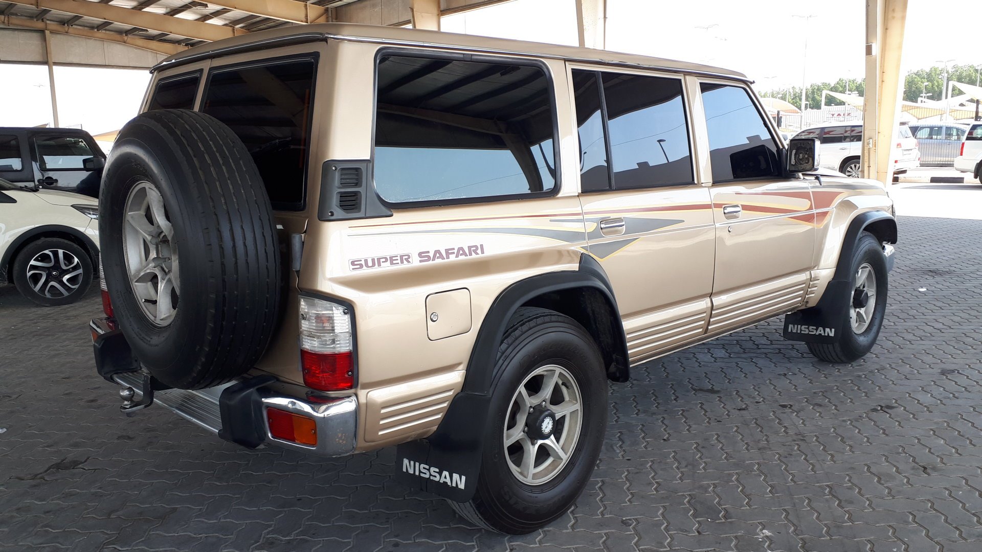 Nissan patrol 1993 года