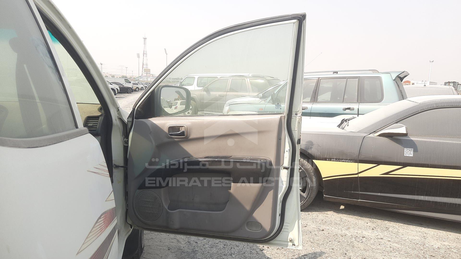 2011 MITSUBISHI PICK UP VIN: MMBJNKB50BD034323