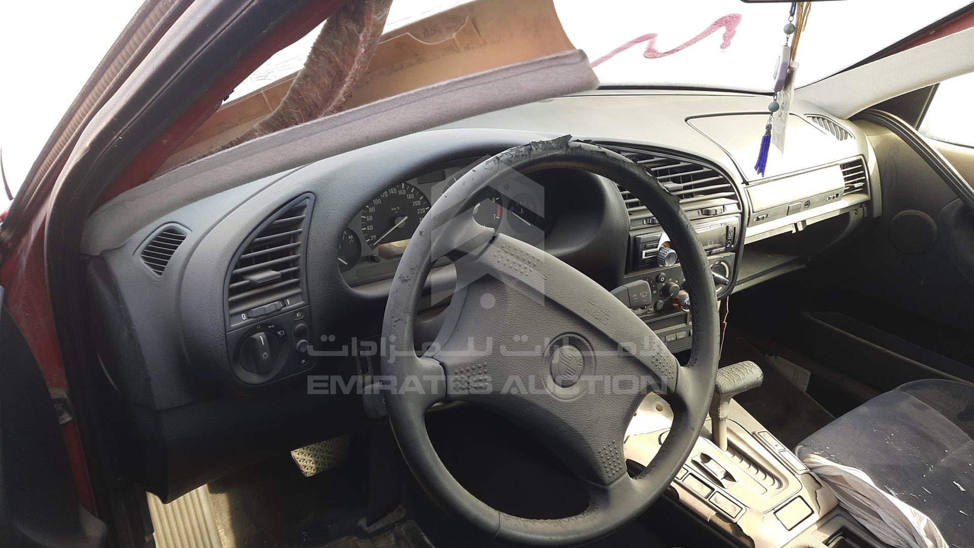 0 BMW 320I VIN: WBACB21060AL85024
