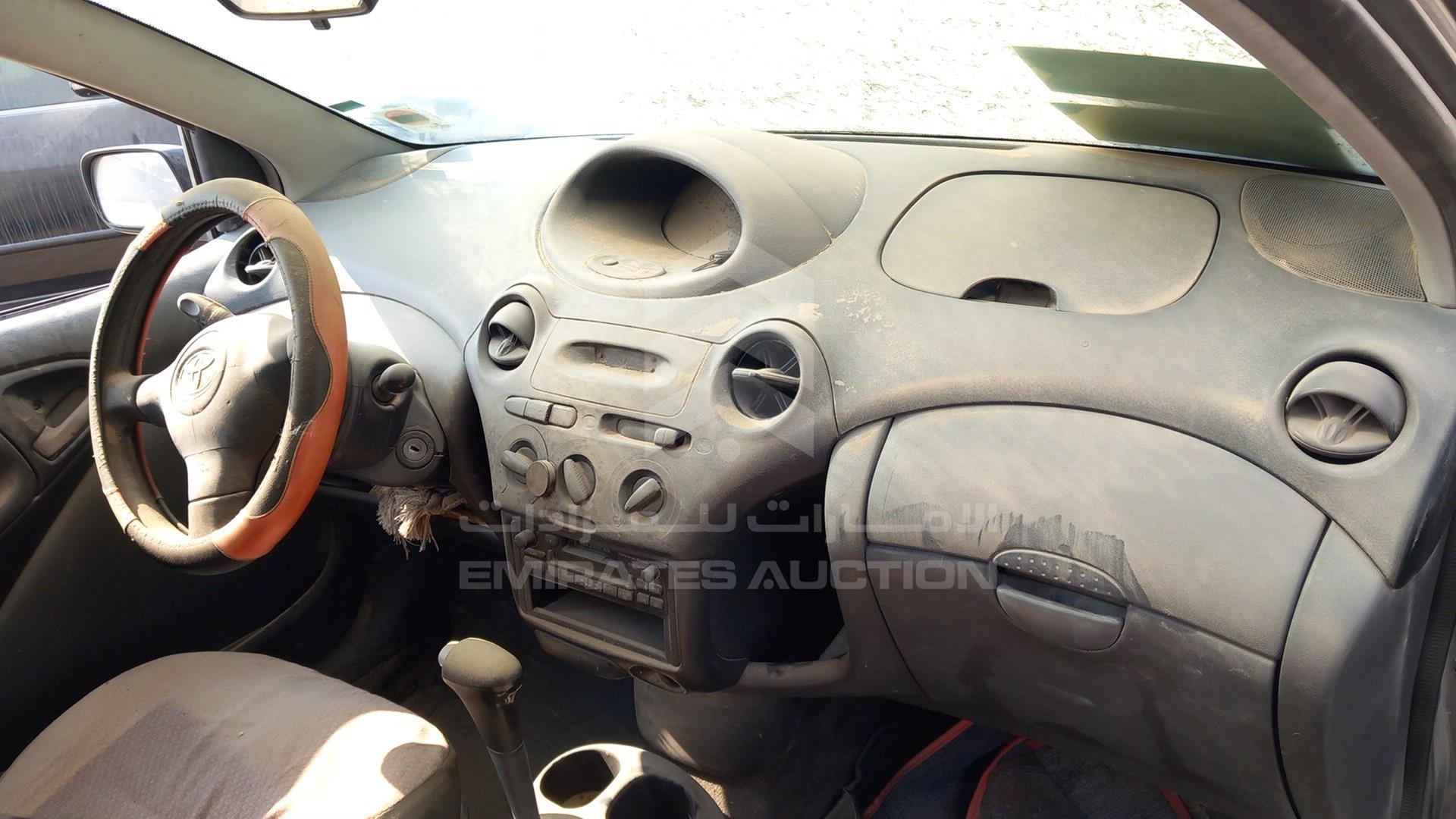 2005 TOYOTA ECHO VIN: JTDBW133050069233