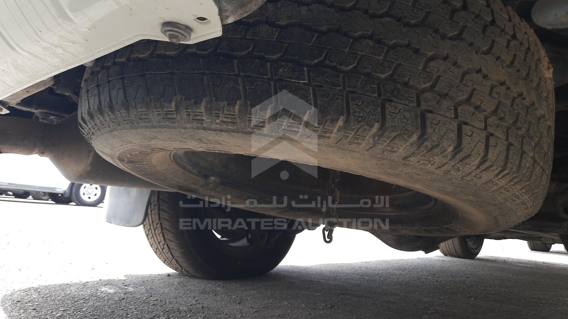 2013 TOYOTA LAND CRUISER VIN: JTMDU09J9D4063890
