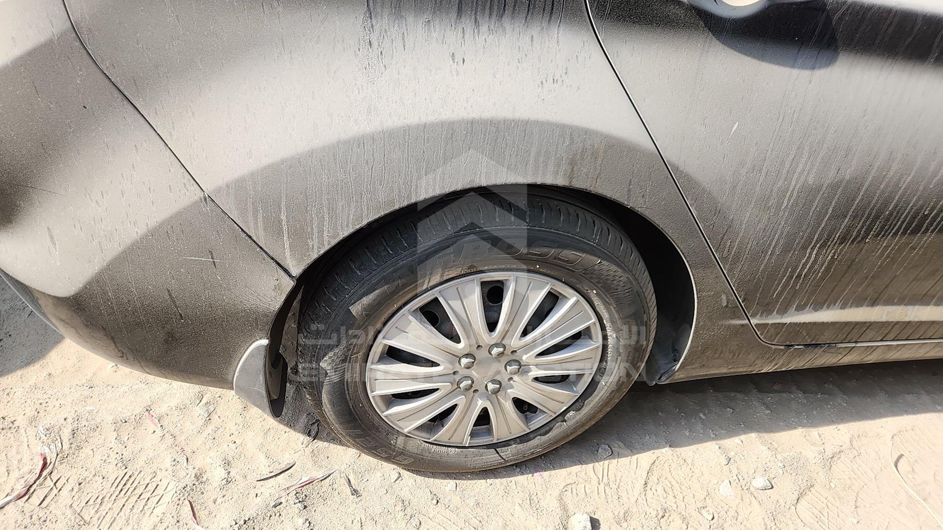 2012 HYUNDAI ELANTRA VIN: KMHDG41E1CU391375