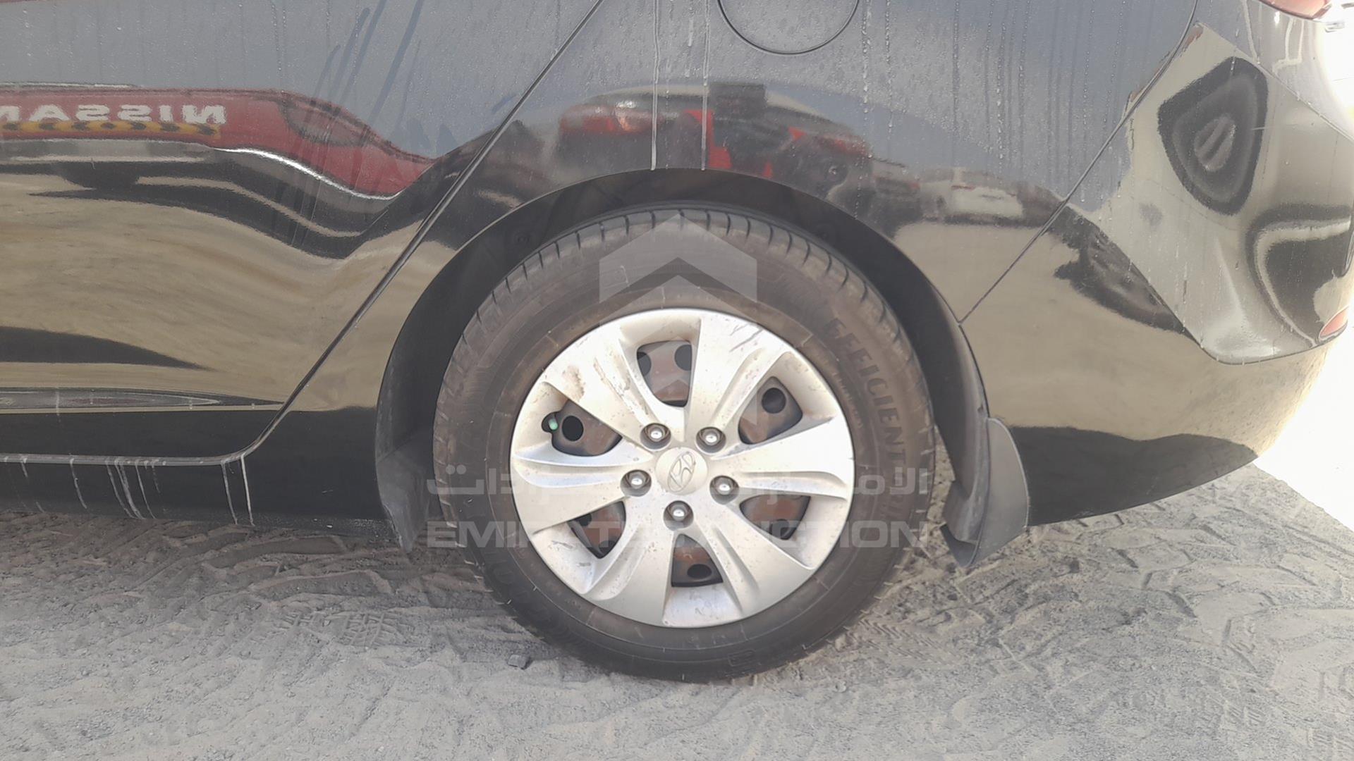 2014 HYUNDAI ELANTRA VIN: KMHDG41C8EU078891
