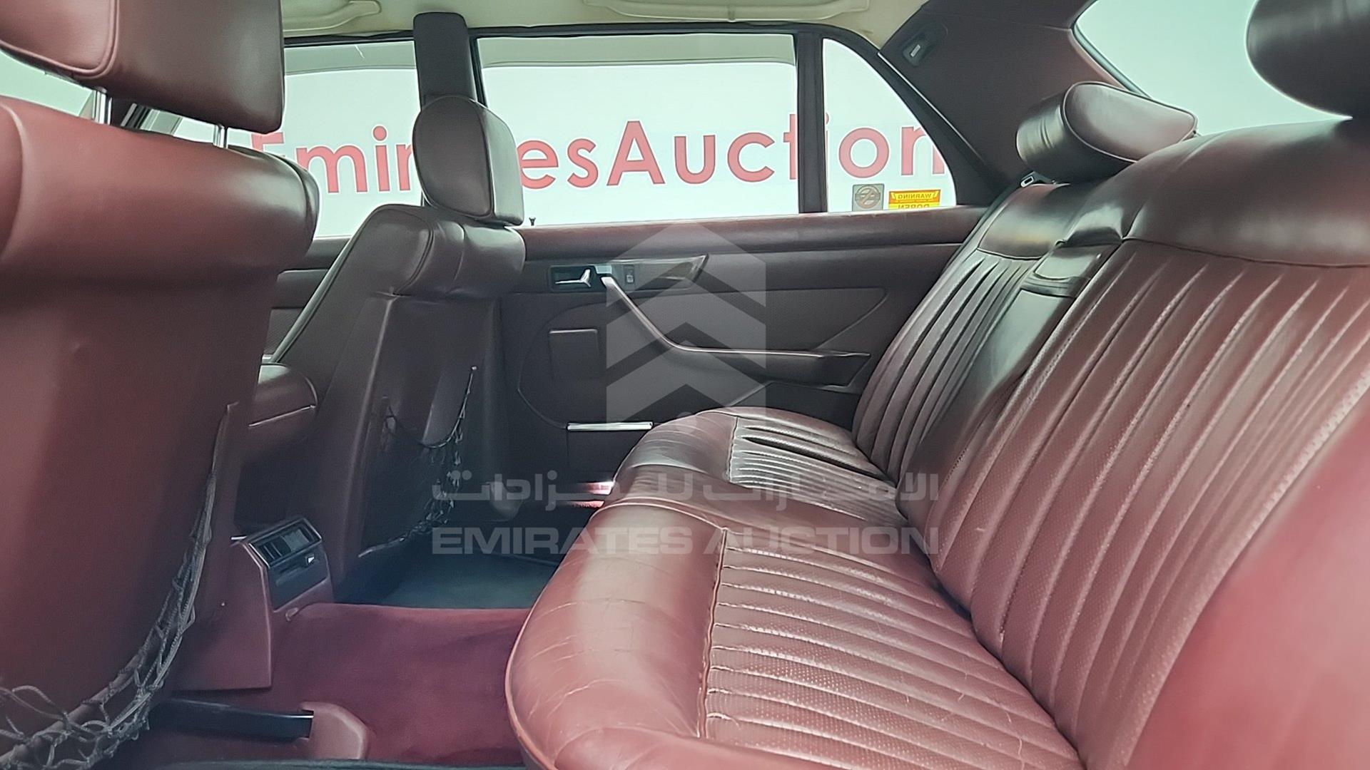 1988 MERCEDES 420 SEL VIN: WDBCA35D4JA363337