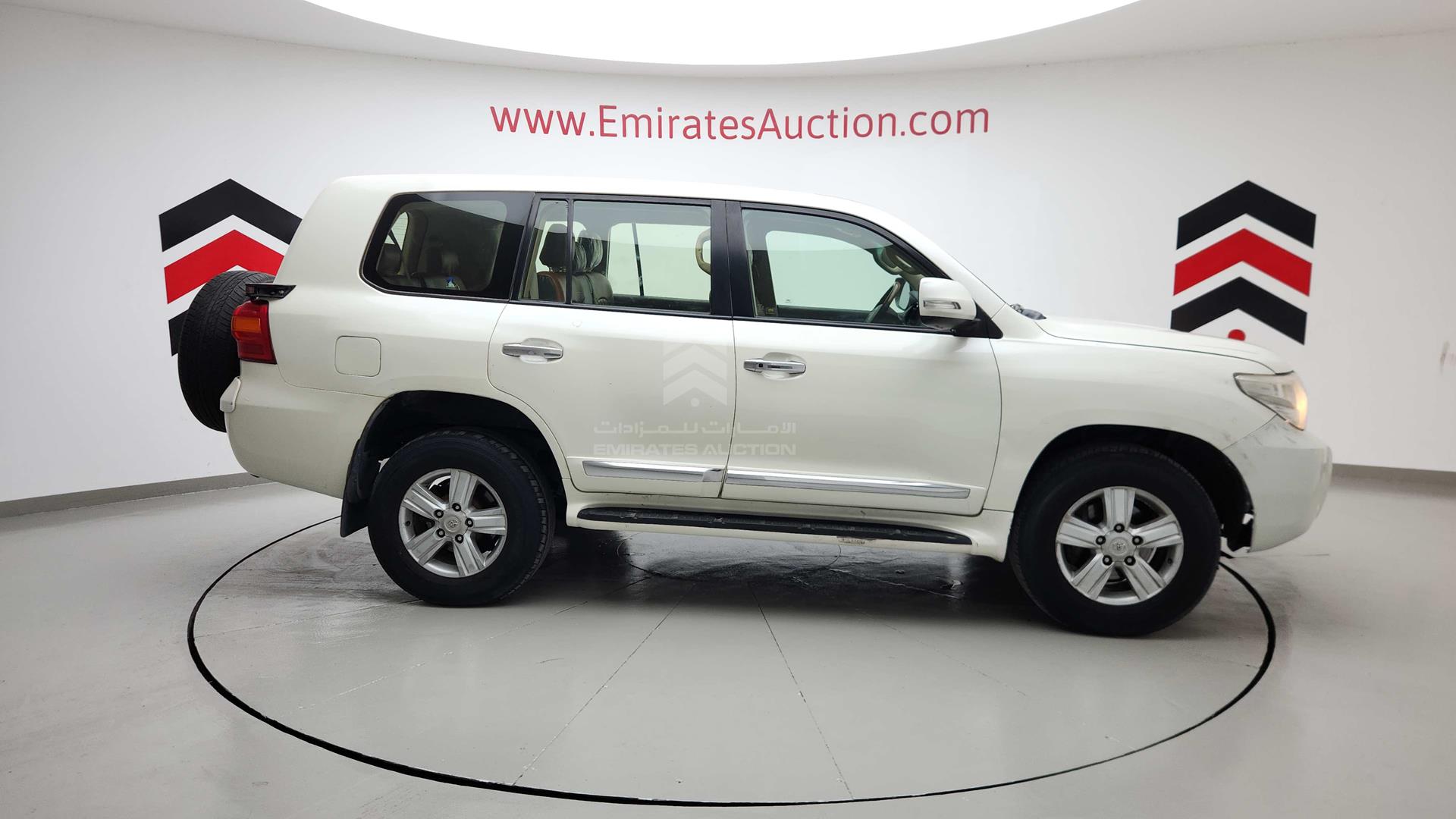 2015 TOYOTA LAND CRUISER VIN: JTMHU09J3F5097838