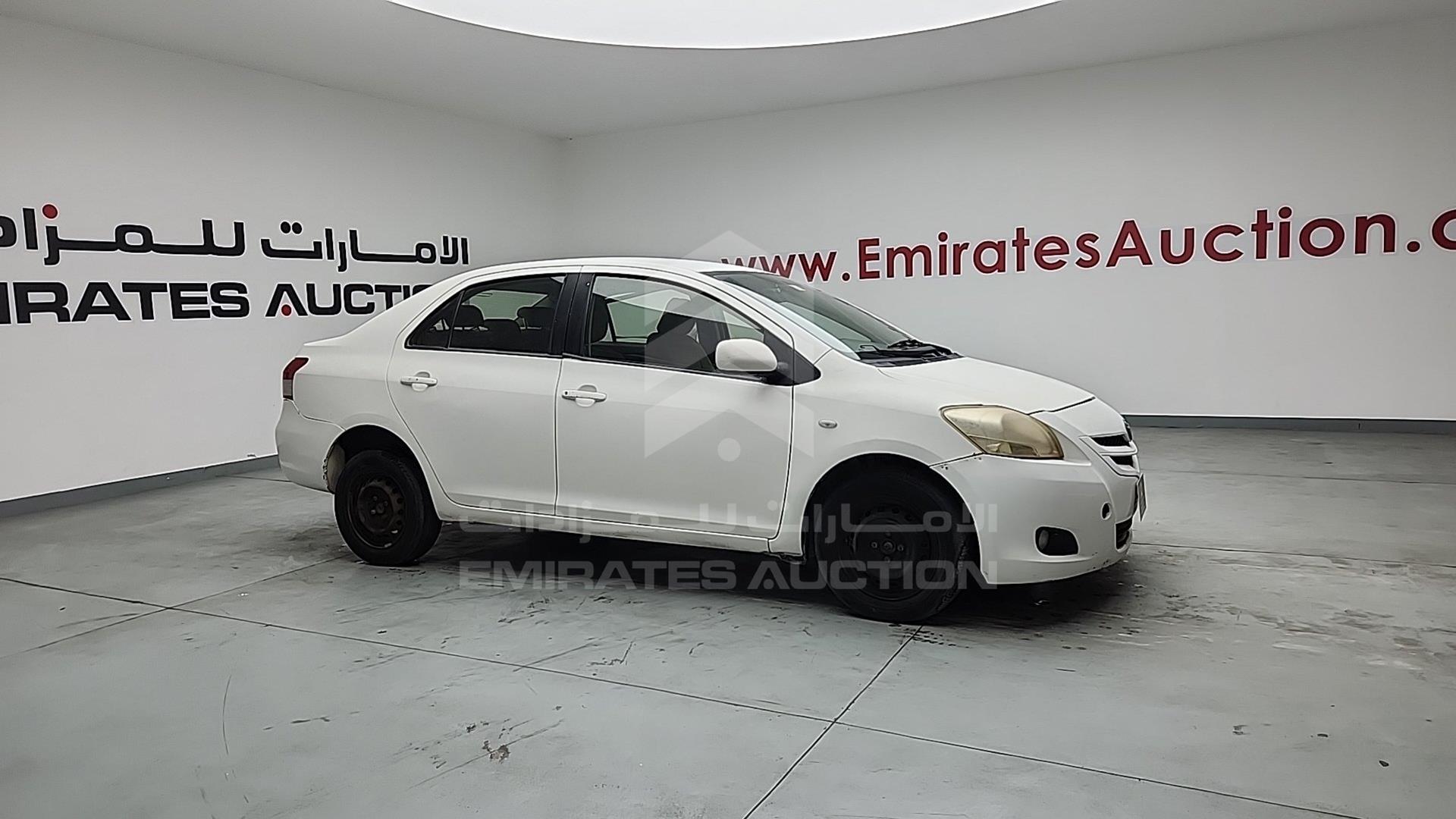 2009 TOYOTA YARIS VIN: JTDBW923X94025402