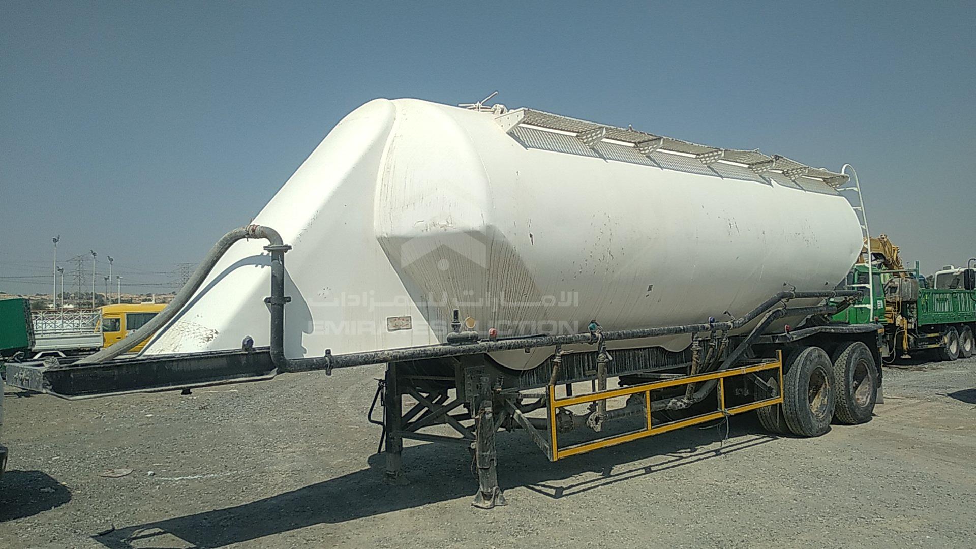 2006 TRAILER --- VIN: QATARTD013024