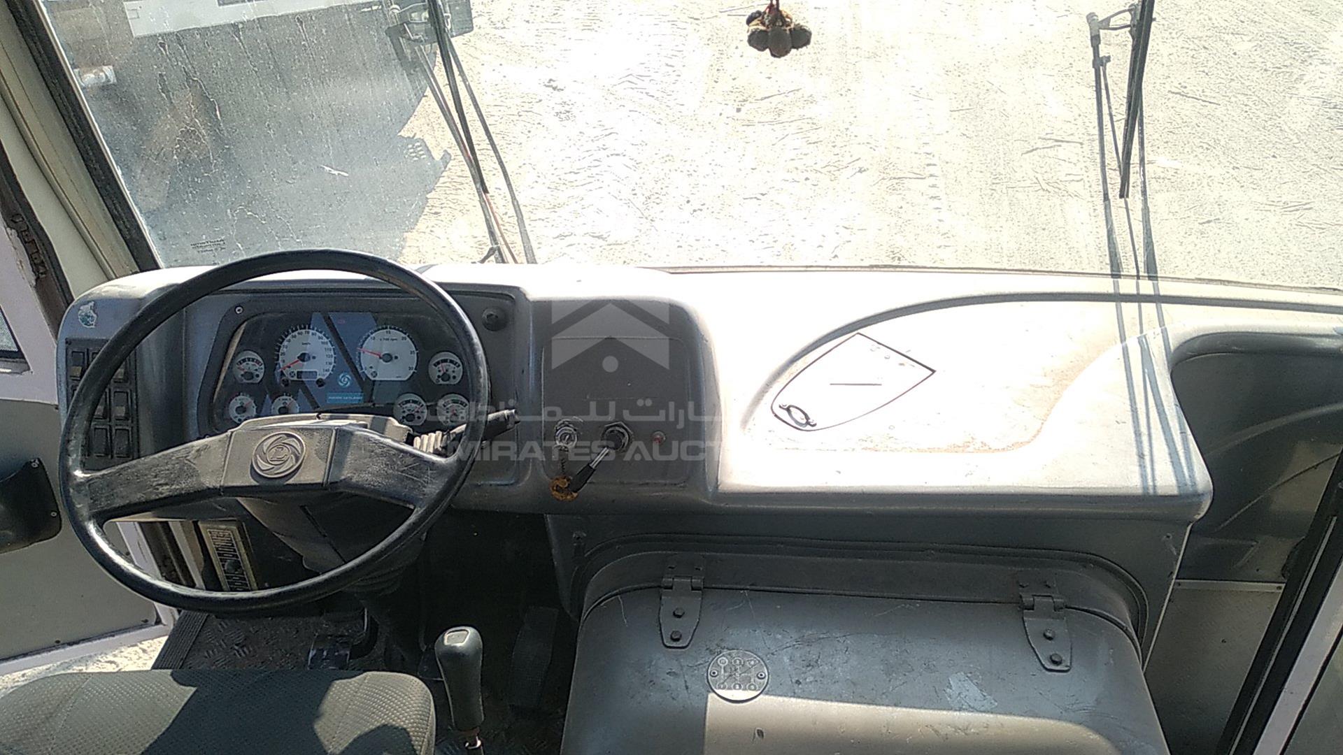 2009 ASHOK LEYLAND FALCON VIN: MB1PBEJA892135153