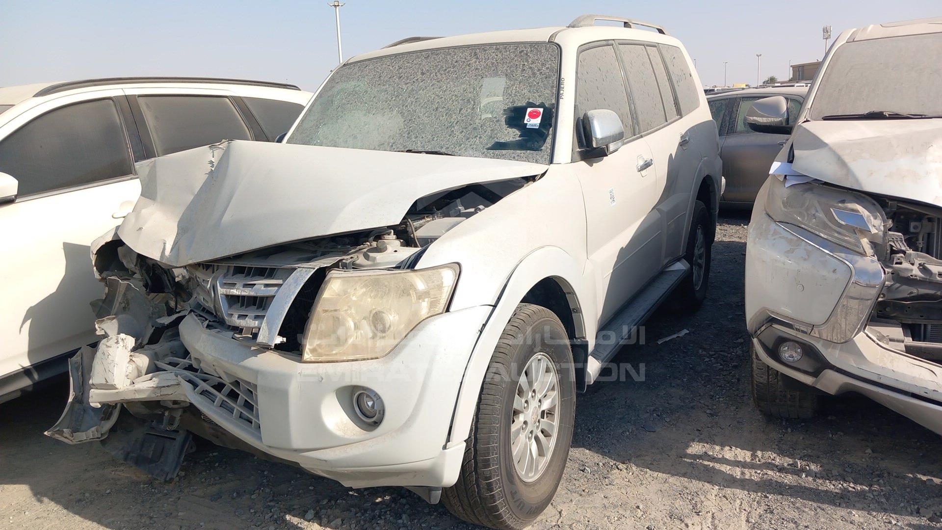 2013 MITSUBISHI PAJERO VIN: JMYLRV95WDJ709578