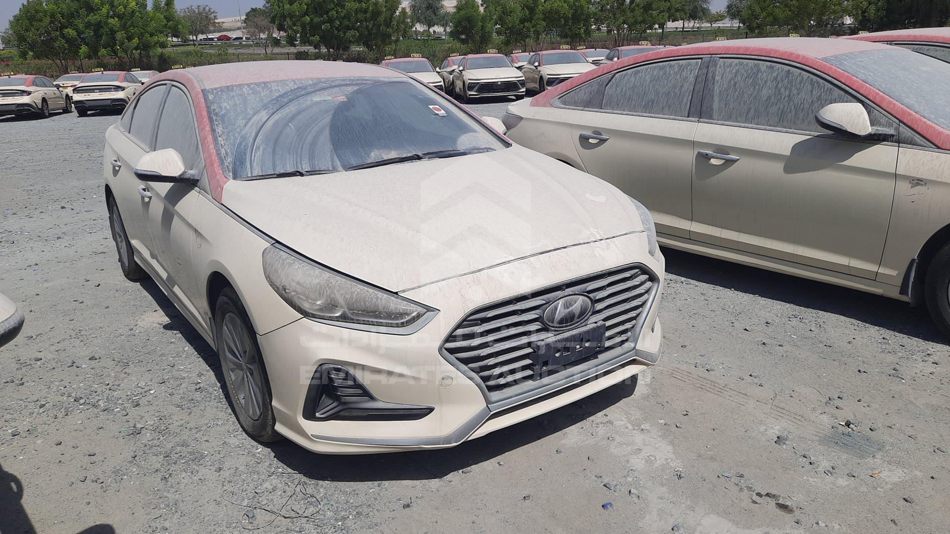 2019 HYUNDAI SONATA VIN: KMHE24136KA093020