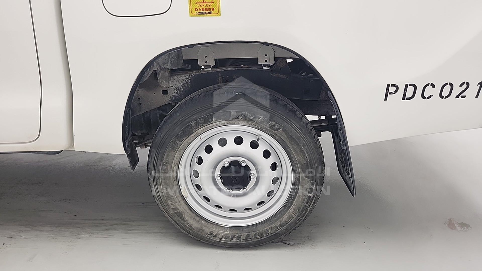 2023 TOYOTA HILUX VIN: MR0DB9CD1P5004085