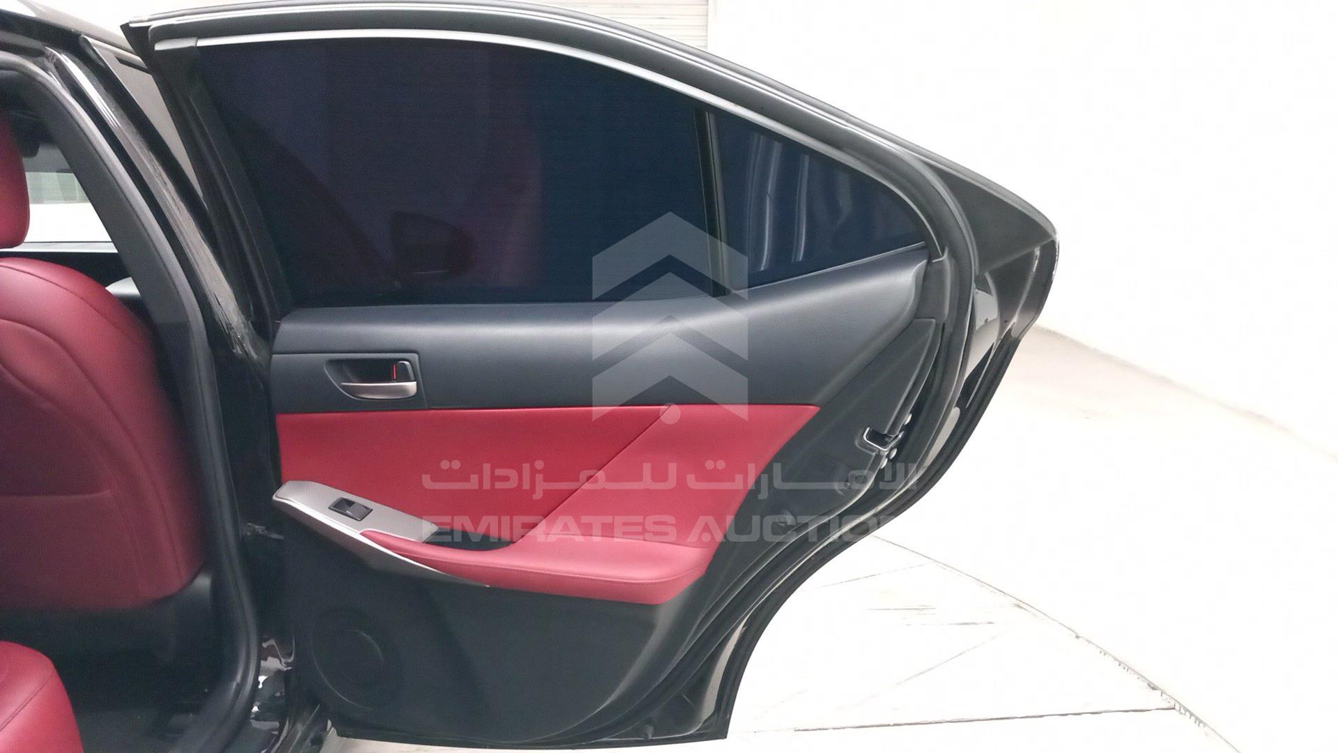 2018 LEXUS IS300 VIN: JTHBA1D25J5081877