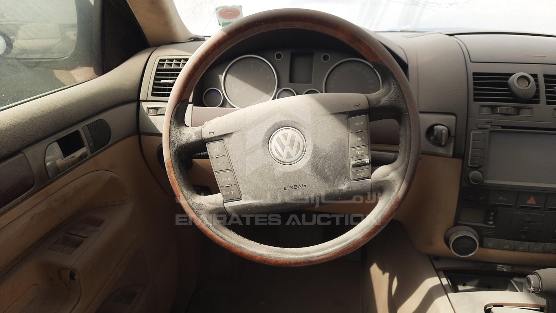 2007 VOLKSWAGEN TOUAREG VIN: WVGAE27L57D005520