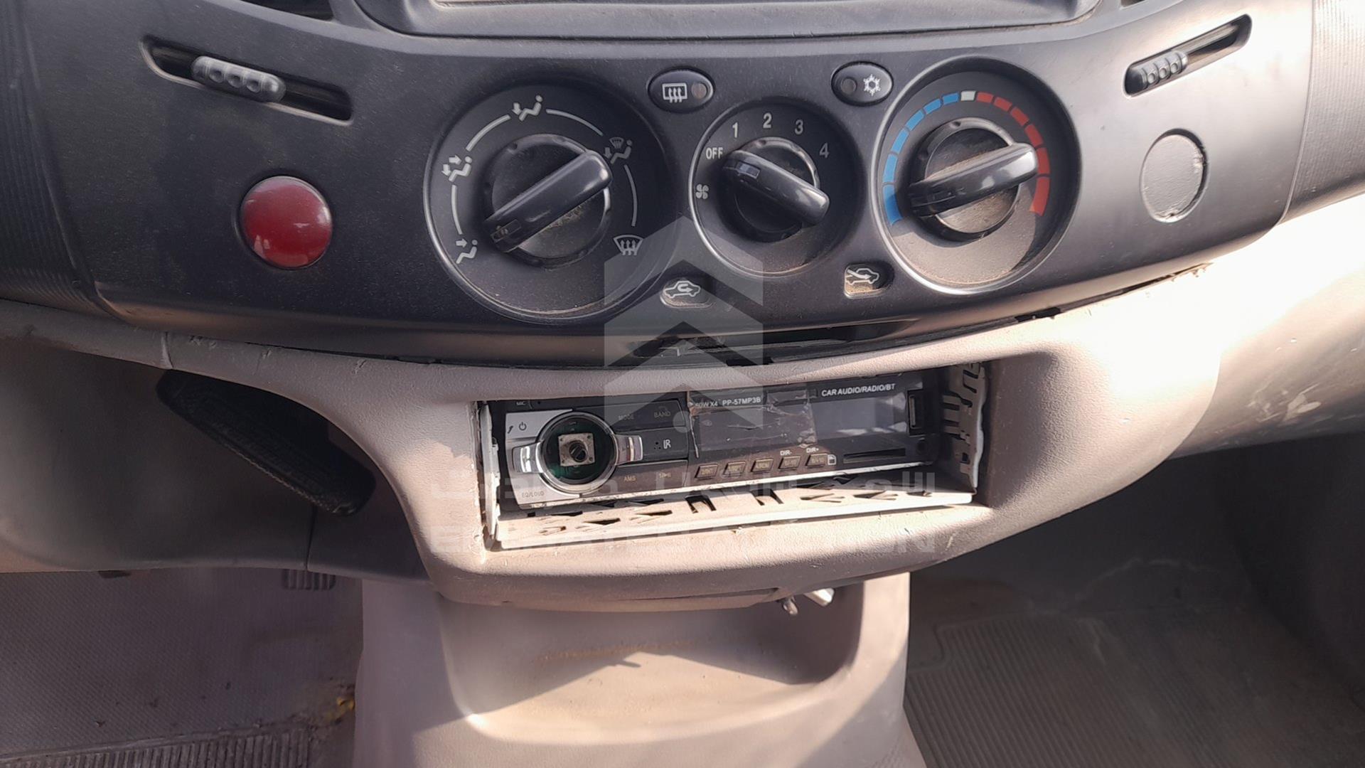 2007 MITSUBISHI L 200 VIN: MMBJNKA507D071000