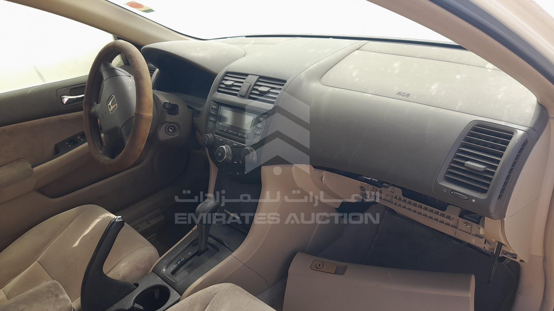 2006 HONDA ACCORD VIN: JHMCM56506C421126