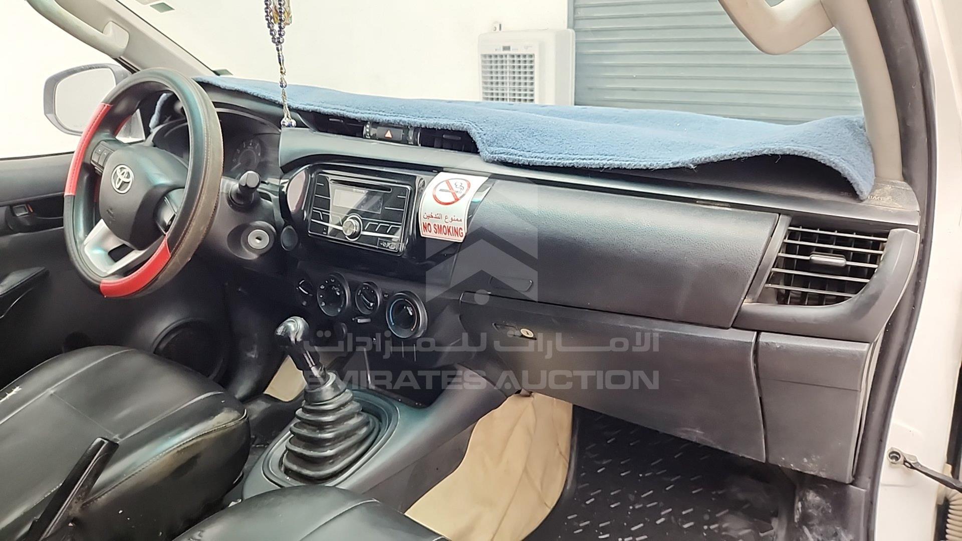 2019 TOYOTA HILUX VIN: MR0DX9CD1K2521317