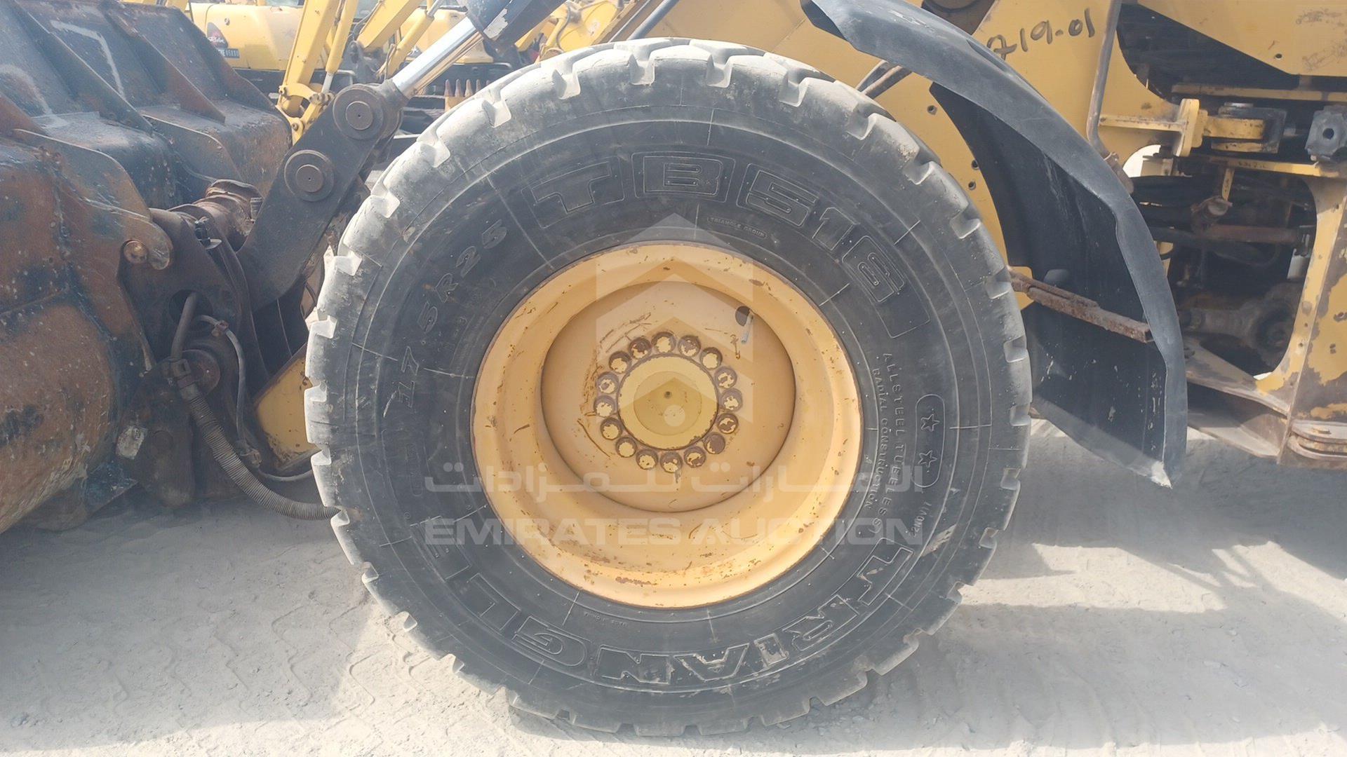 2009 CATERPILLAR 930H VIN: CAT0930HJFTD01067