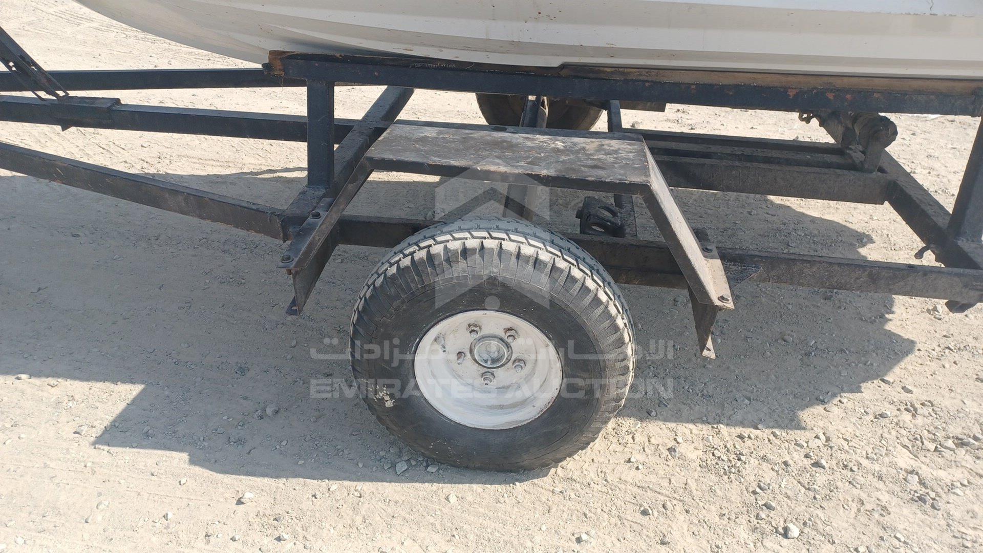 0 JET SKI + TROLLEY YAMAHA VIN: USYAMA2461C303