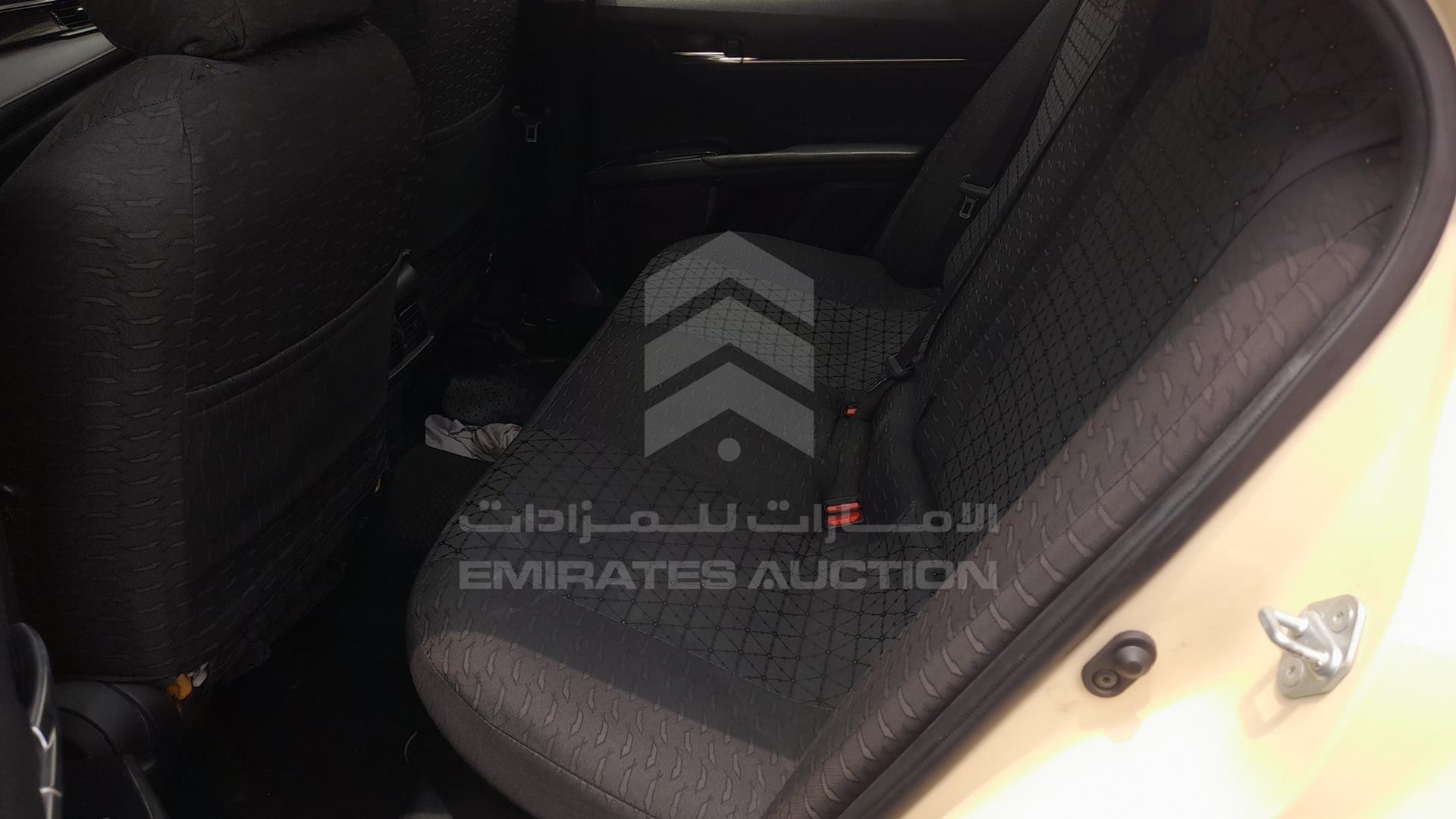 2019 TOYOTA CAMRY VIN: JTNB29HK2K3014492