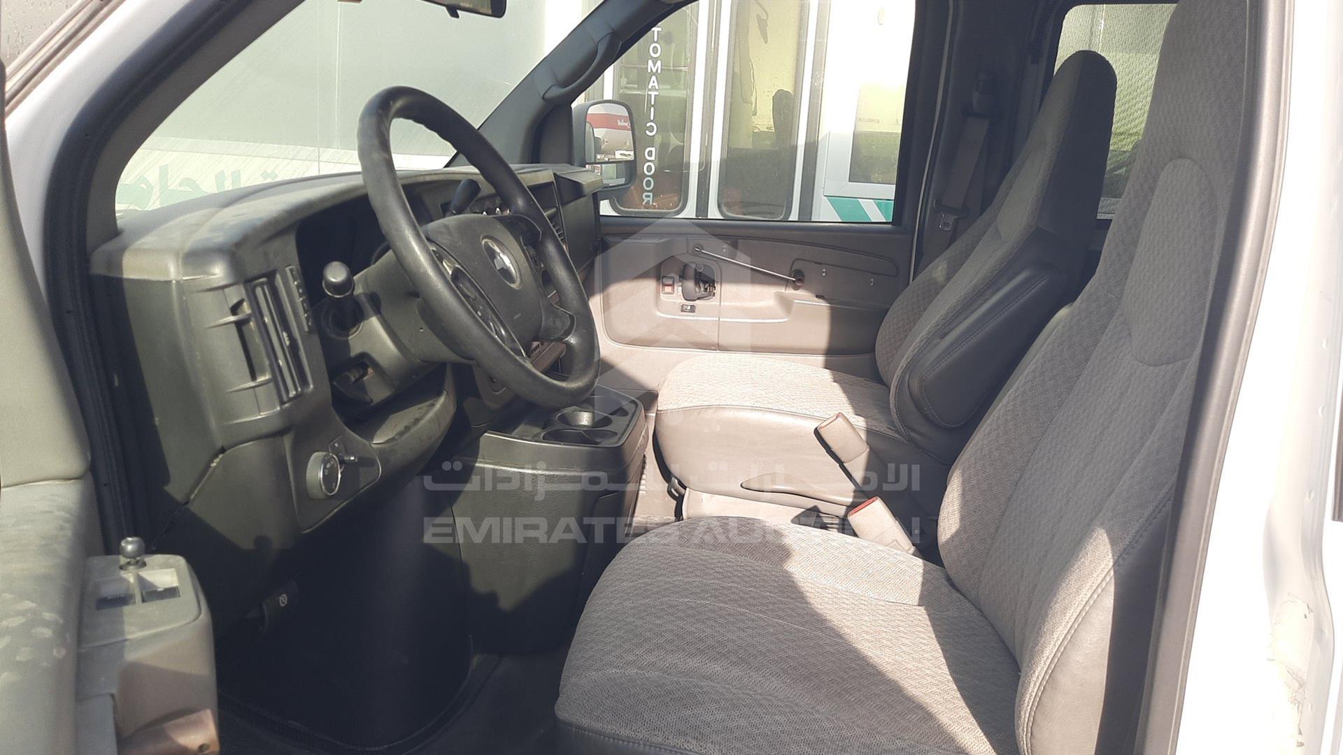 2008 CHEVROLET EXPRESS VIN: 1GCGG29K581113538