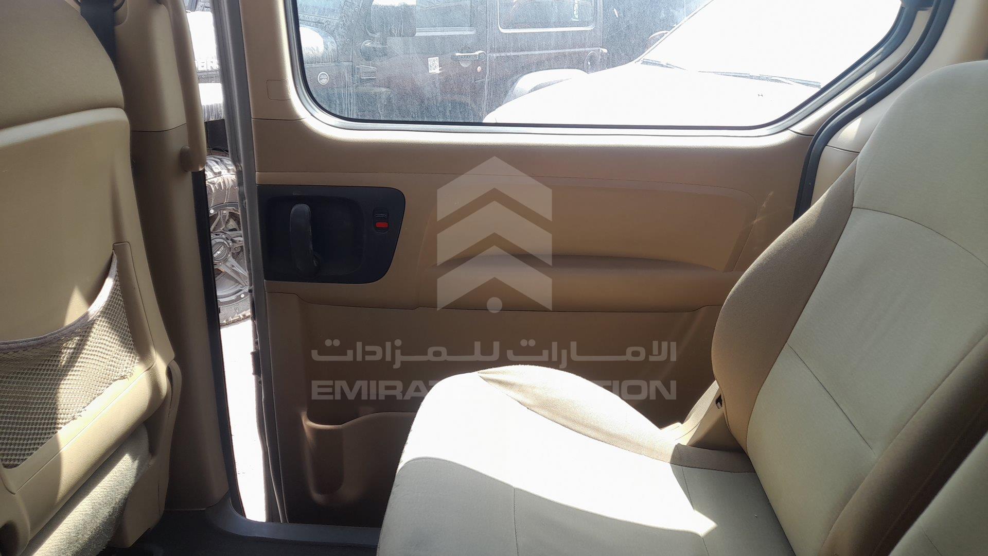 KMHWH81R6CU404489 - 2012 Hyundai H1 - #505271