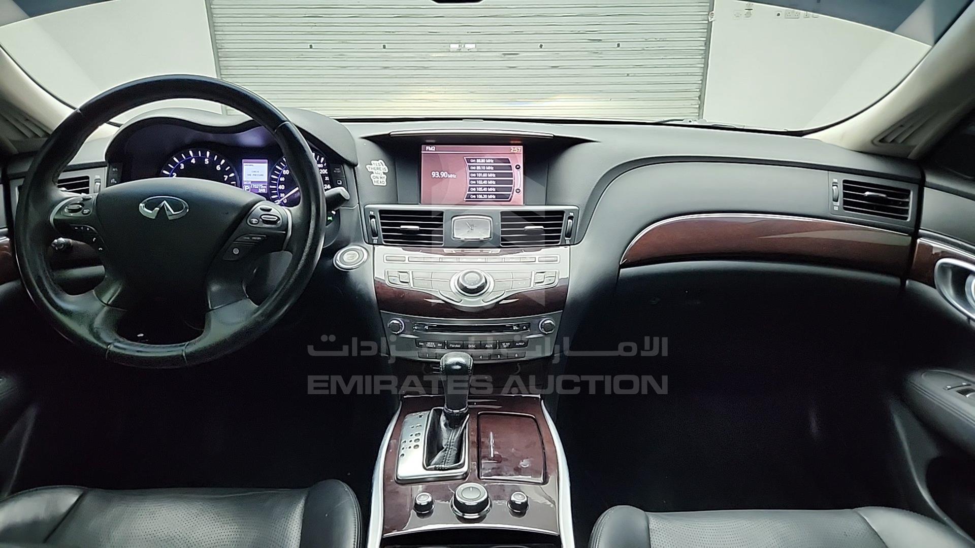 2016 INFINITI Q70 VIN: JNKBY1AP2GM320148