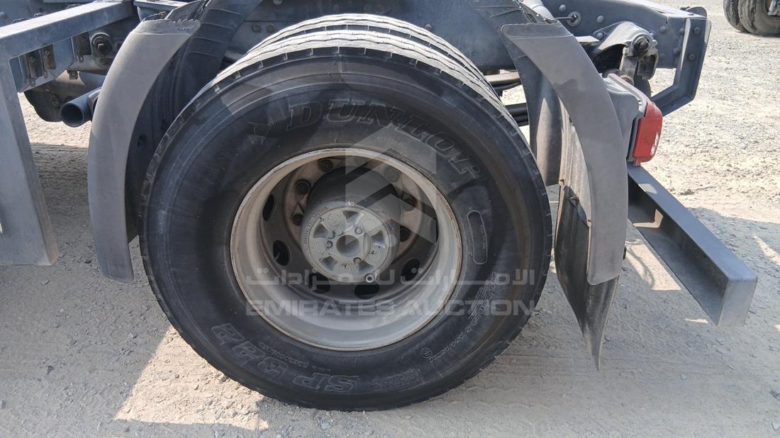 2009 Scania P 340 — Rear Left Tyre — Photo 28