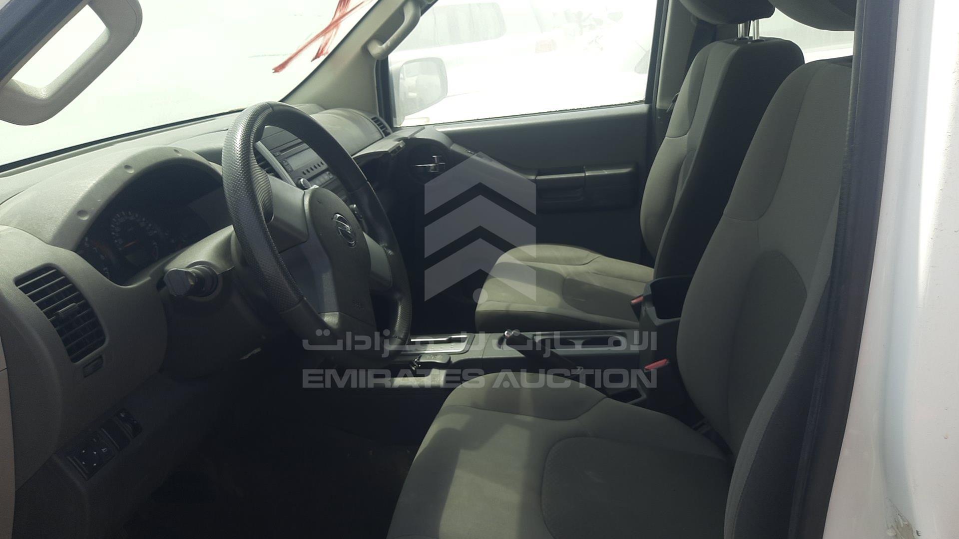 2014 NISSAN XTERRA VIN: 5N1AN0N69EN801017