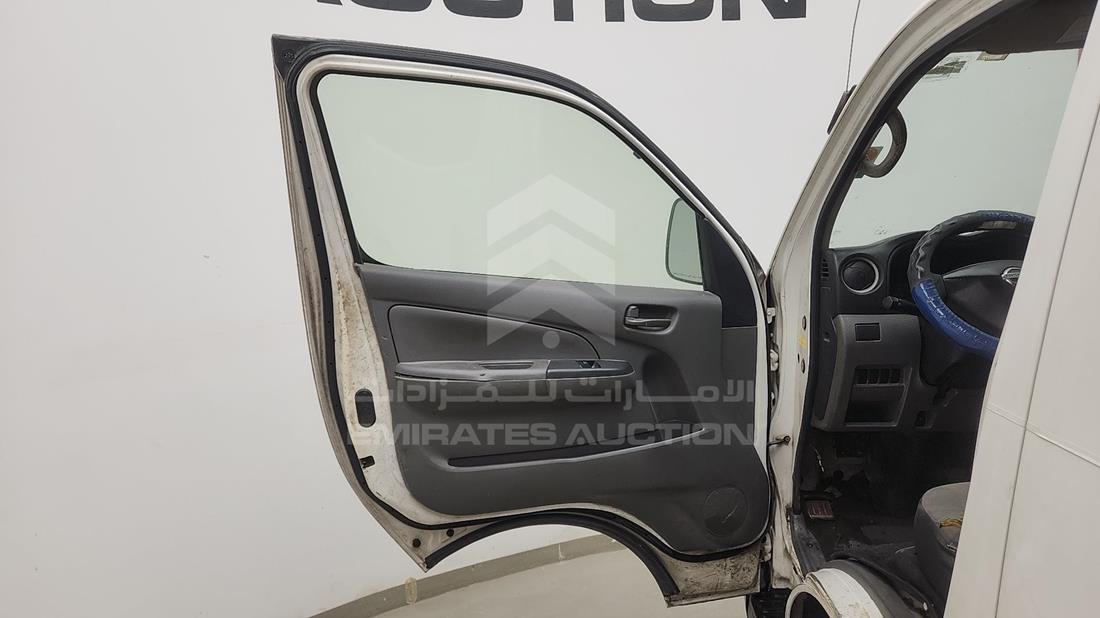 2014 Nissan Urvan — Front Left Door — Photo 5