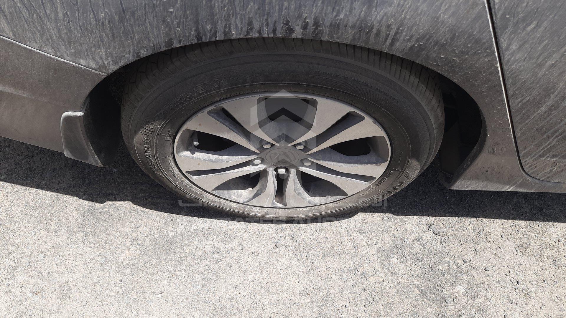 1HGCR2F34DA038090 - 2013 Honda Accord - #358166