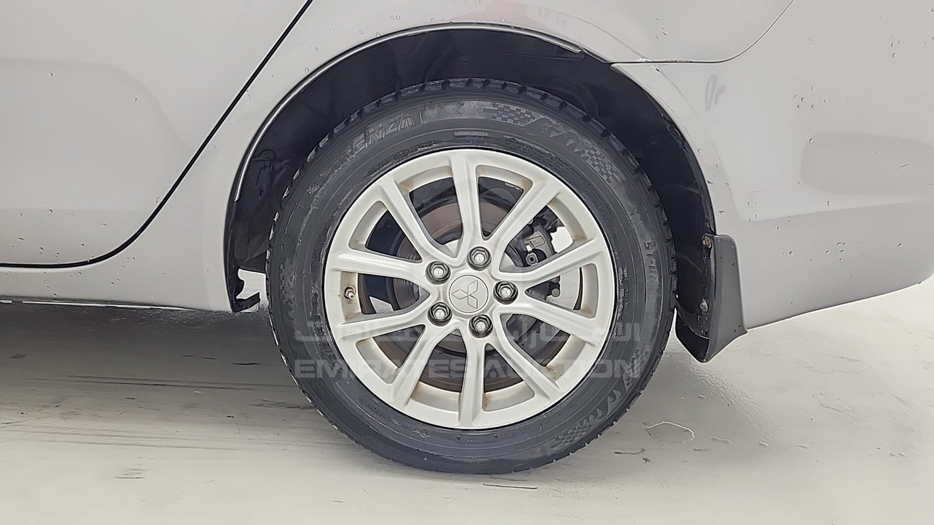 2017 MITSUBISHI LANCER VIN: JE3AB36A2HU715733