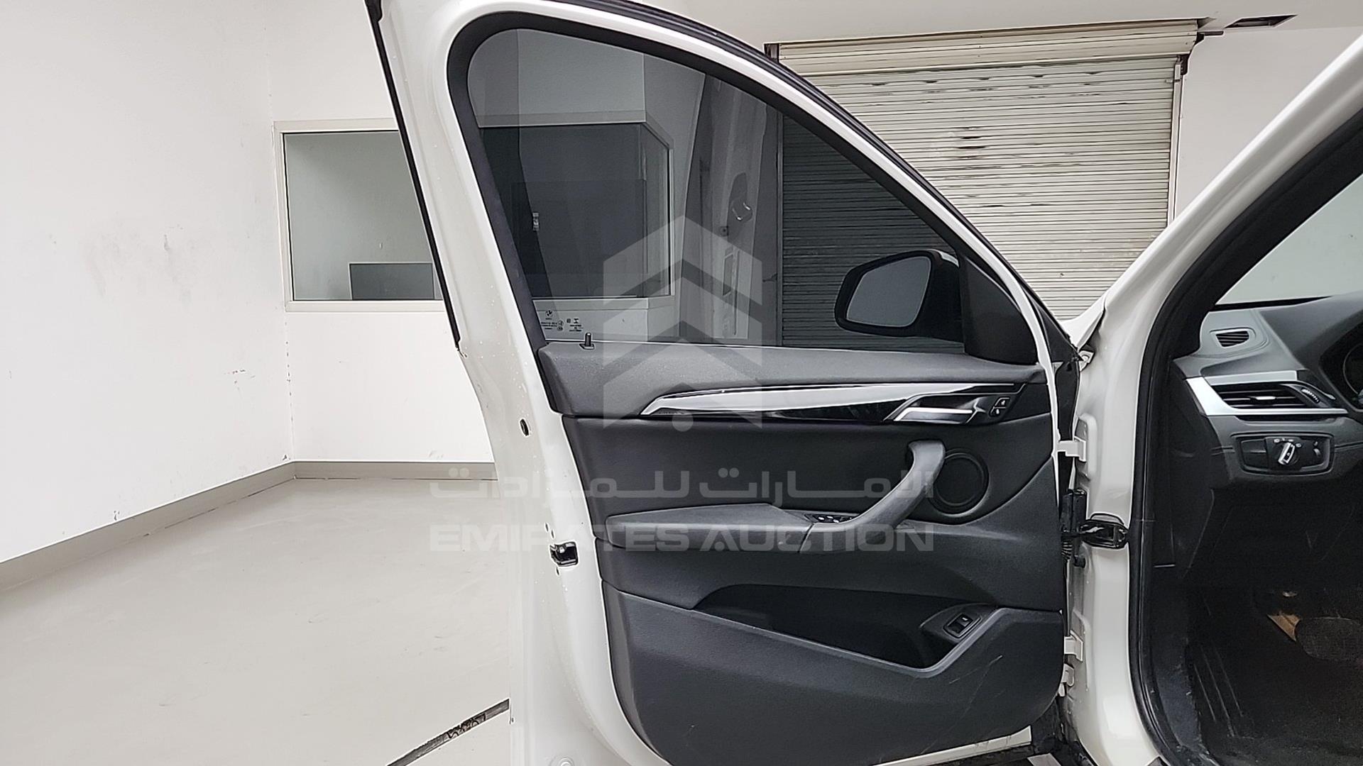 2021 BMW X1 VIN: WBXJG9C03MSS27498