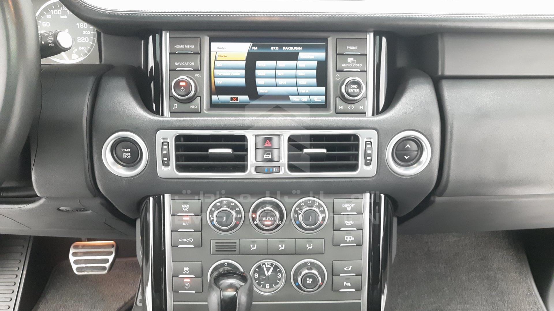 2010 RANGE ROVER VOGUE VIN: SALLMAME4AA309537