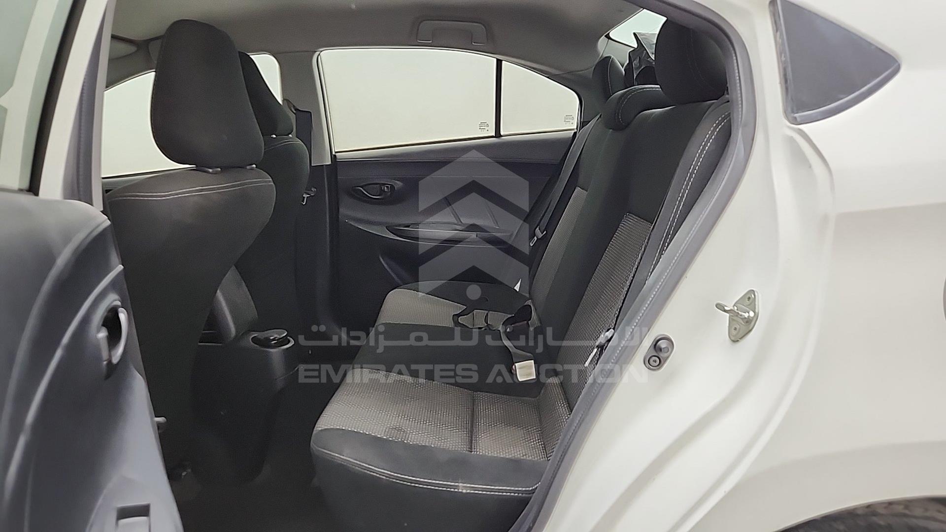 2017 TOYOTA YARIS VIN: MHFB29F3XH2016199