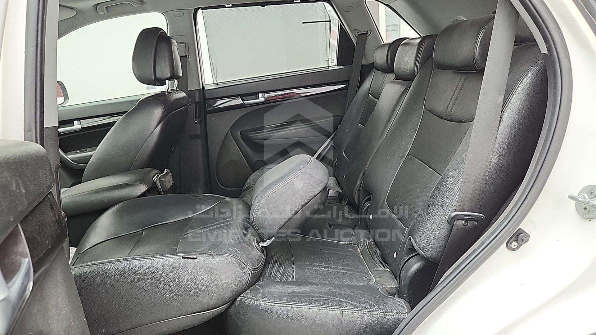 2013 KIA SORENTO VIN: KNAKU8138D5383759