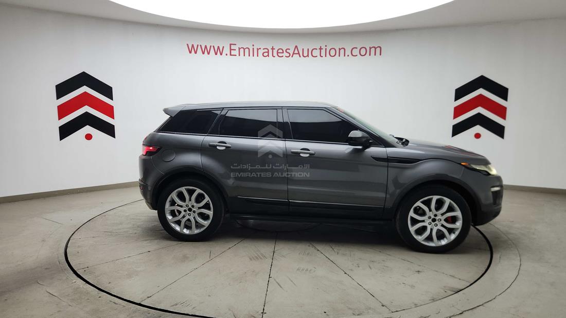 2016 Range Rover Evoque — Right Full View — Photo 39