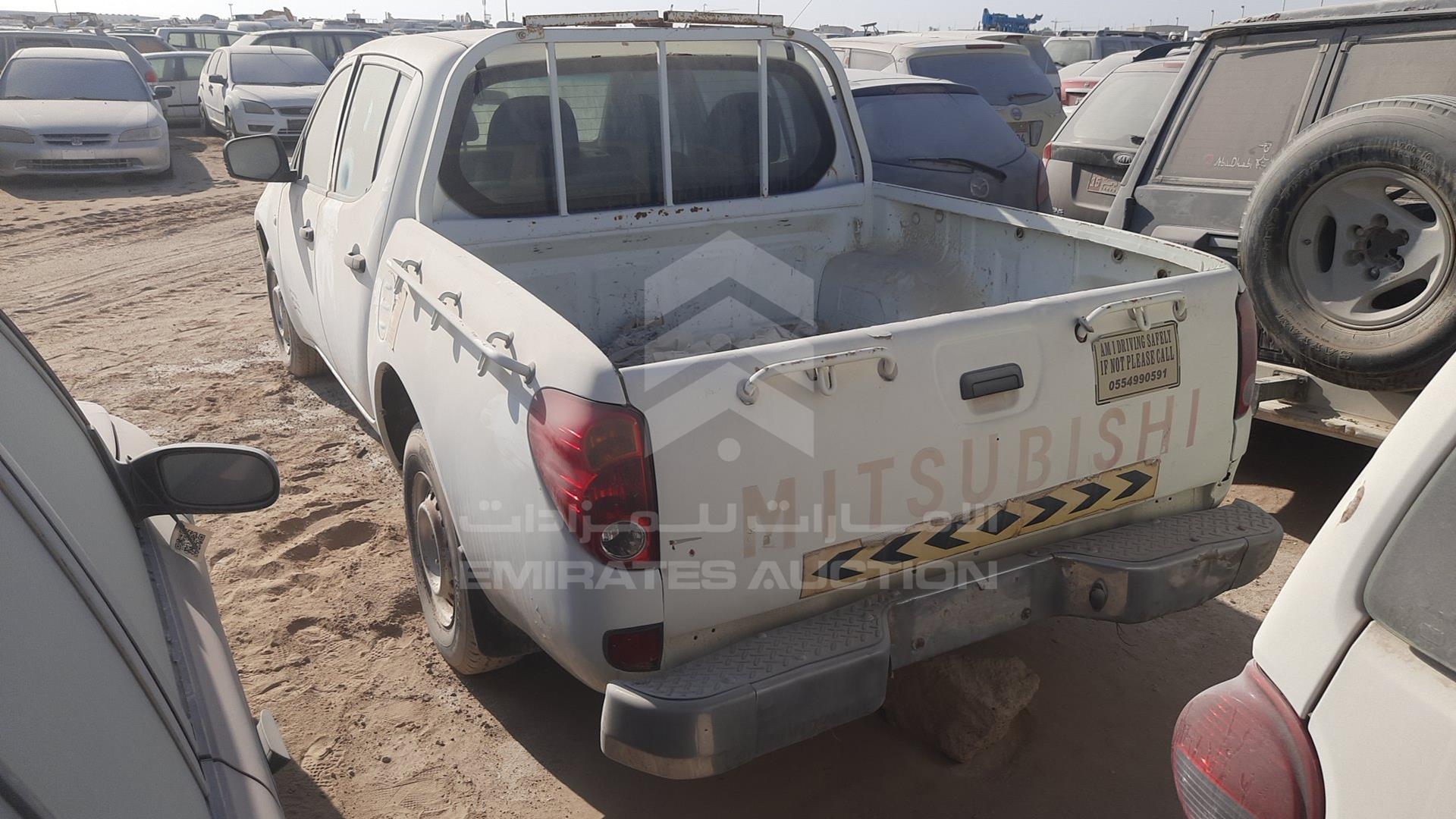 2013 MITSUBISHI L 200 VIN: MMBJNKA50DD027657