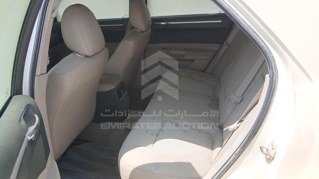 كرايزلر 300 2006 — زاوية الراكب الخلفي اليسرى — صورة 19